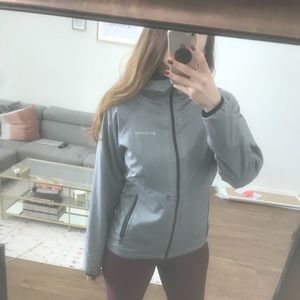 Columbia lightweight jacket with hoodie in silver.